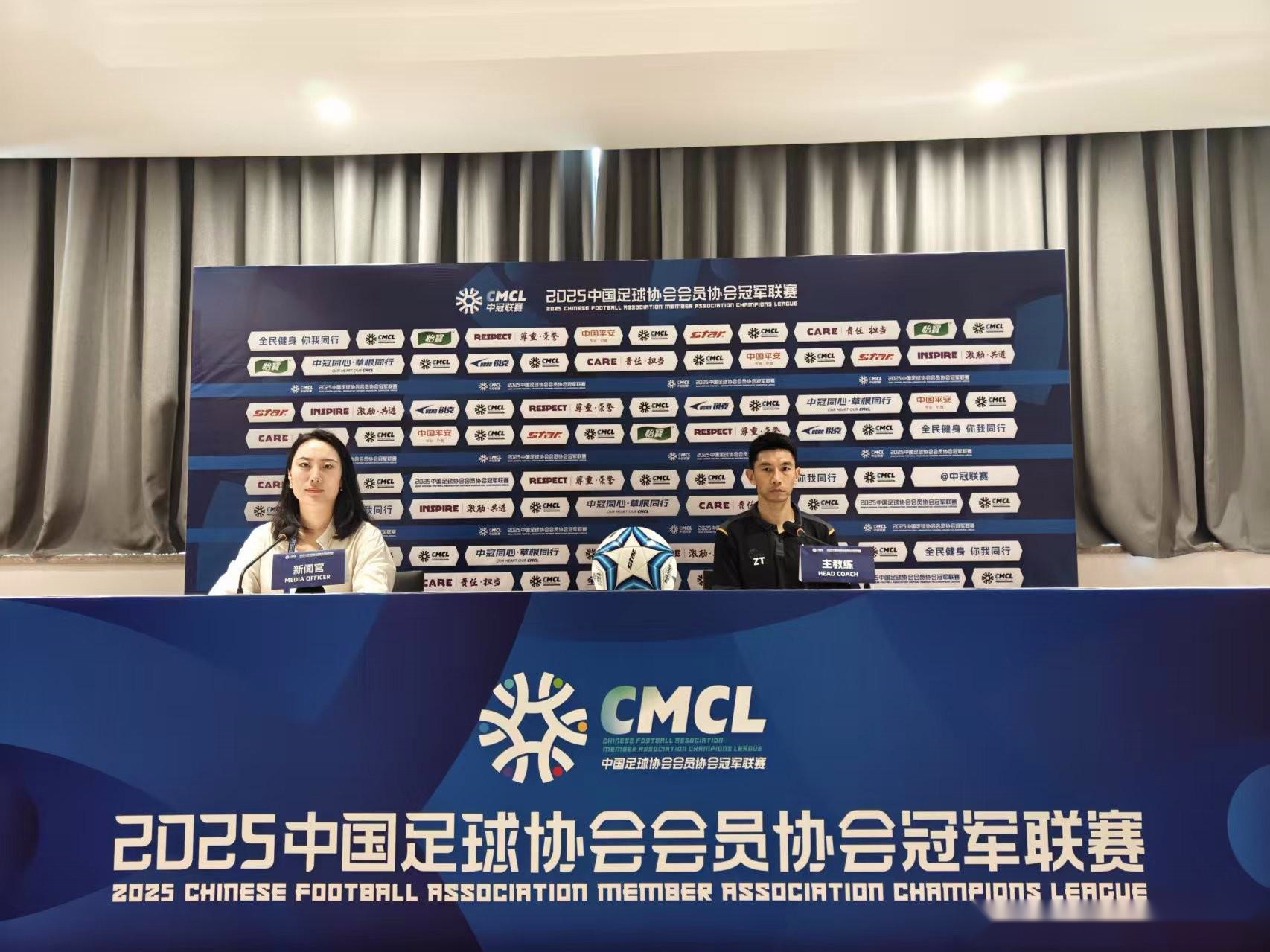 6t体育-安芬尼·哈达威在魔术时期的伤病是否阻碍了其超级巨星之路